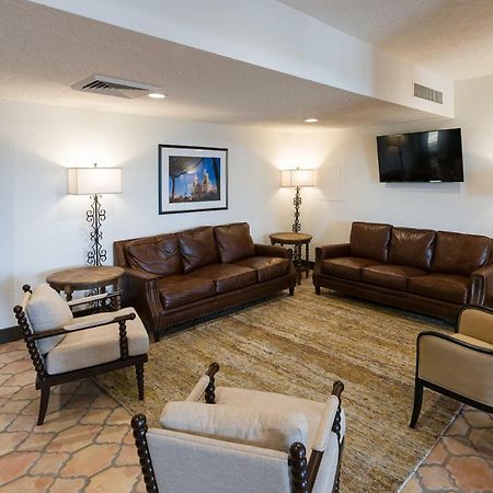 Lux Verde Hotel Cottonwood Exterior photo