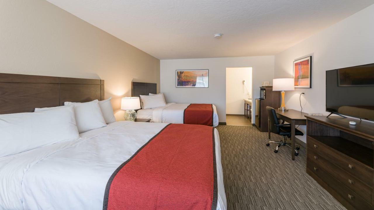 Lux Verde Hotel Cottonwood Exterior photo