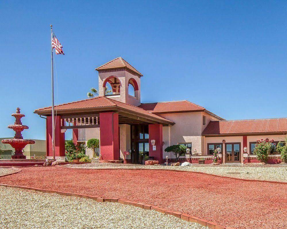 Lux Verde Hotel Cottonwood Exterior photo
